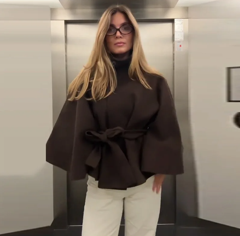 Elise | The Casual Woolen Cape Coat