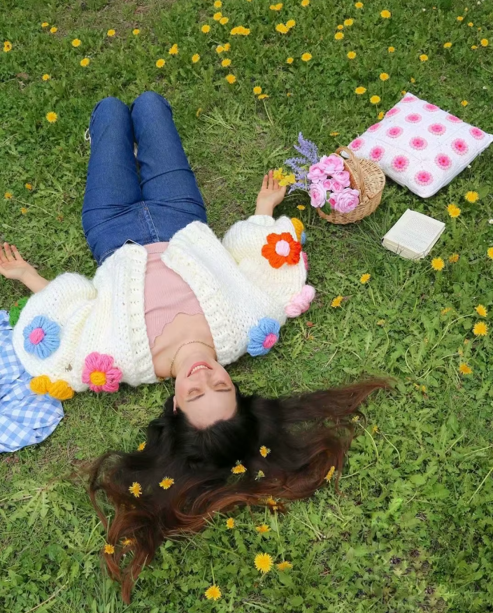 Fleur | The 3D Floral Knit Cardigan