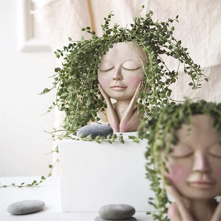 Blomsterflicka | Söt Liten Kruka - Thalita