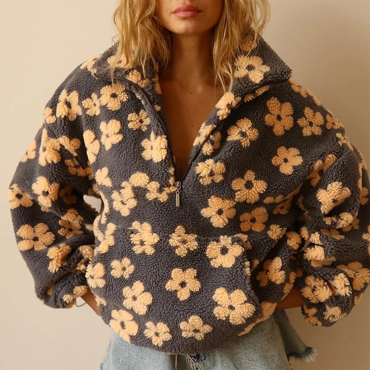 Daisy | The Flower Power Fleece