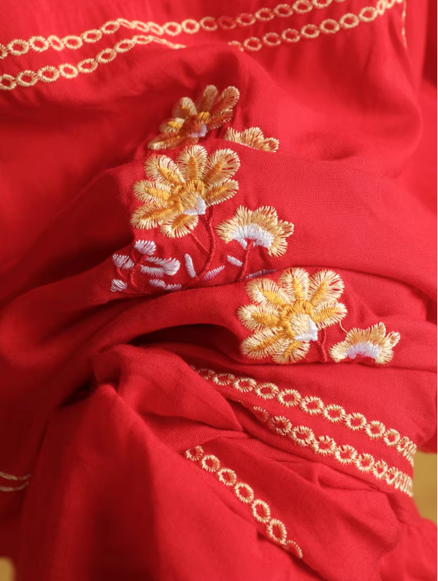 Isla | Broderad Boho Maxiklänning