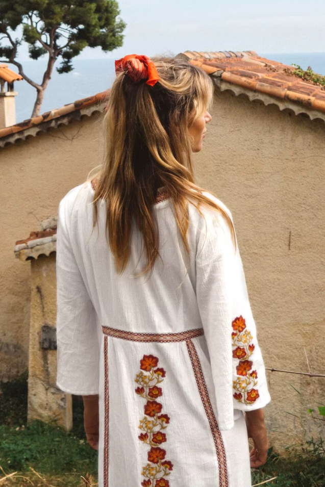 Isla | Broderad Boho Maxiklänning