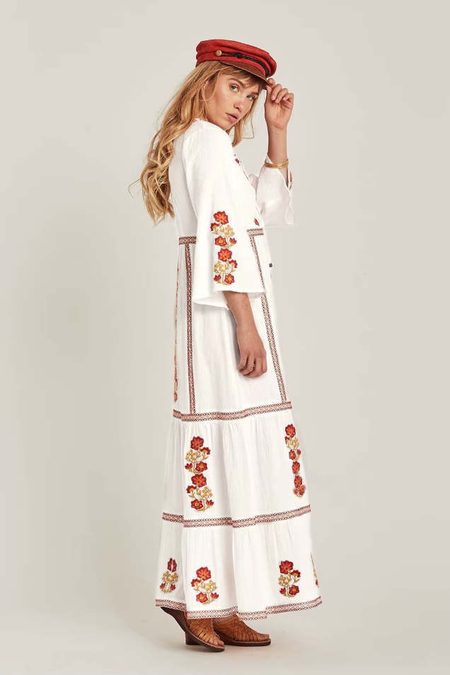 Isla | Broderad Boho Maxiklänning
