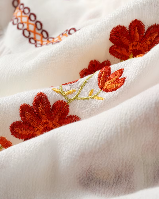 Isla | Broderad Boho Maxiklänning