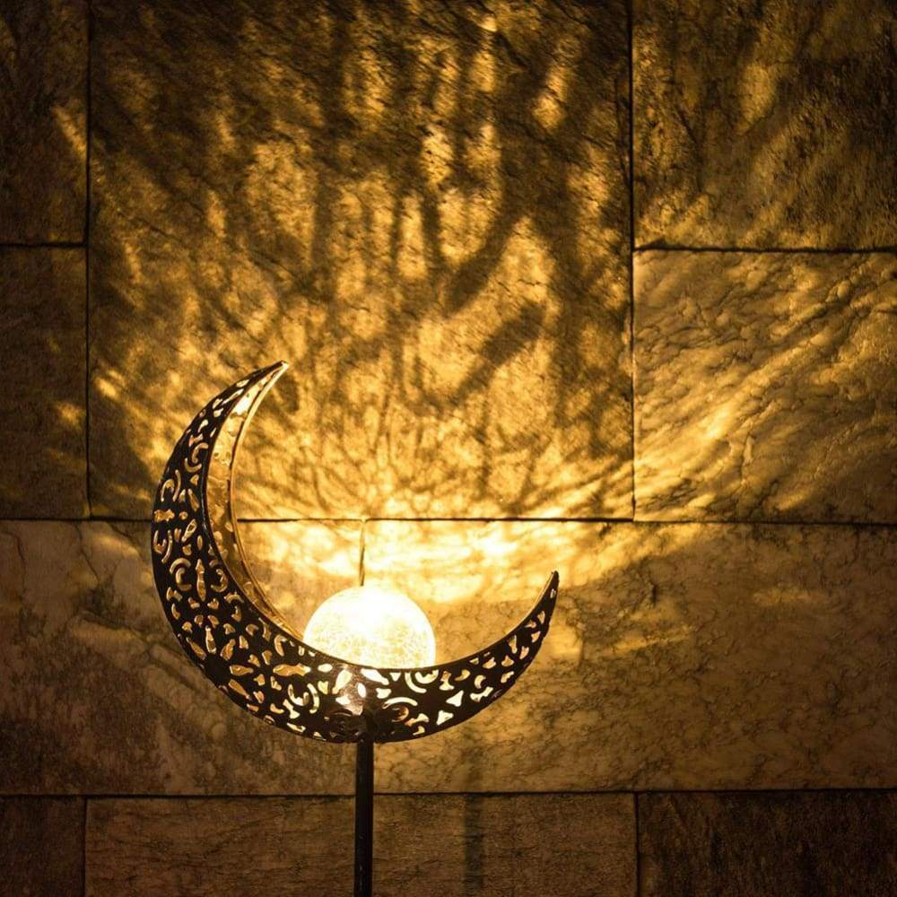 Enchanting Crescent | Garden lights