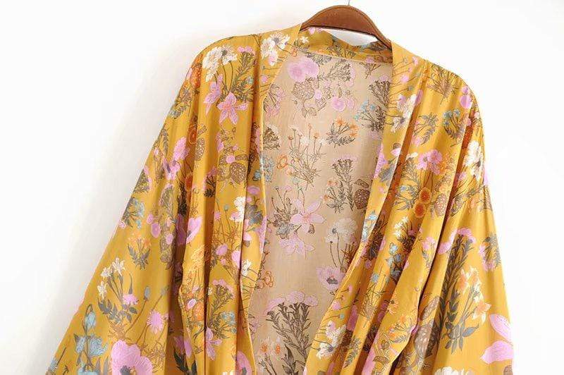 Florale Wüstenrose | Wunderschöner Kimono 